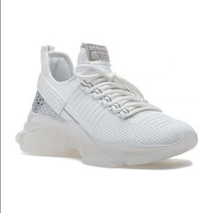 Limited Steve Madden Maxima